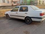 Volkswagen Vento 1993 года за 1 000 000 тг. в Тараз