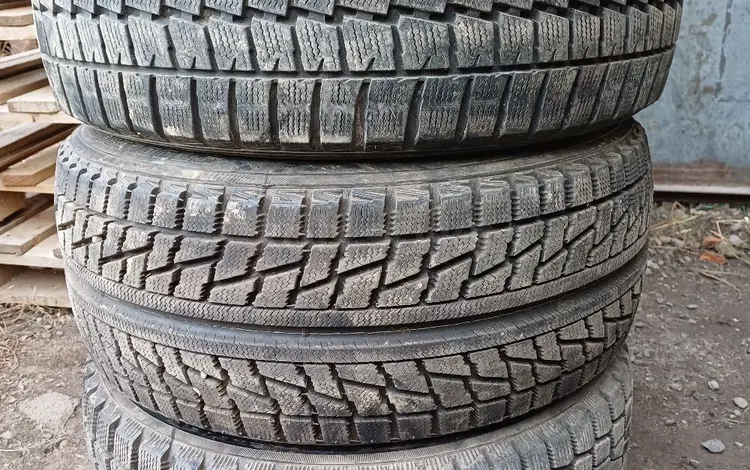 245/45R17 Зимние одиночки. за 20 000 тг. в Алматы