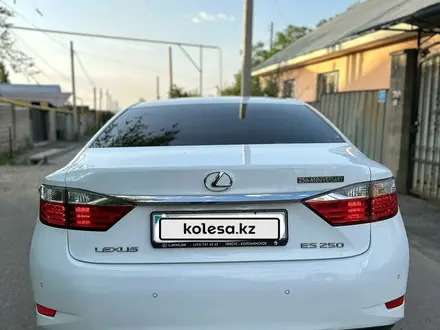 Lexus ES 250 2015 года за 13 000 000 тг. в Алматы – фото 3