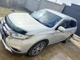 Mitsubishi Outlander 2015 годаүшін8 000 000 тг. в Астана – фото 3