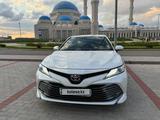 Toyota Camry 2019 годаүшін13 700 000 тг. в Астана – фото 3