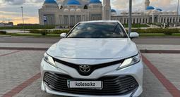 Toyota Camry 2019 года за 13 700 000 тг. в Астана – фото 3