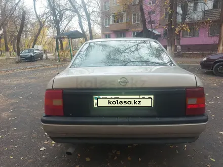 Opel Vectra 1989 года за 800 000 тг. в Тараз – фото 2