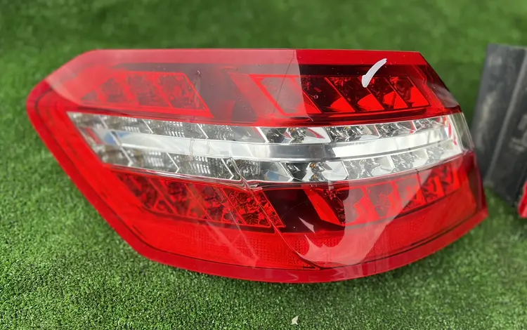 Задний фонарь w212 Mercedesүшін70 000 тг. в Алматы