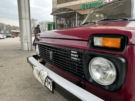 ВАЗ (Lada) Lada 2121 2000 года за 4 200 000 тг. в Алматы – фото 13