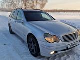 Mercedes-Benz C 180 2002 года за 4 888 888 тг. в Петропавловск – фото 2