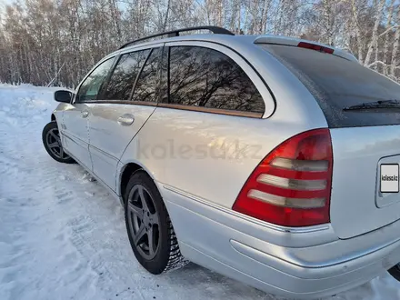 Mercedes-Benz C 180 2002 года за 4 888 888 тг. в Петропавловск – фото 4