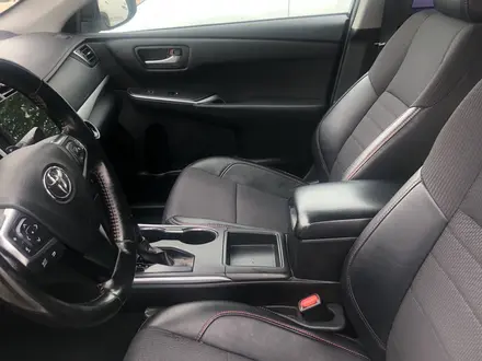 Toyota Camry 2015 года за 9 000 000 тг. в Актау – фото 8