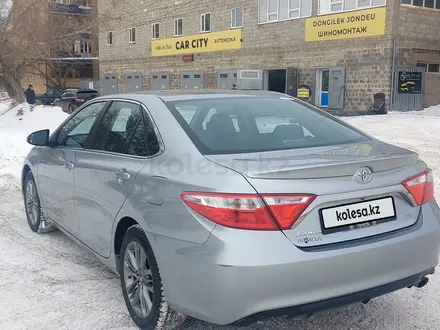 Toyota Camry 2017 года за 9 800 000 тг. в Караганда – фото 4