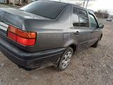 Volkswagen Vento 1993 года за 600 000 тг. в Тараз – фото 5