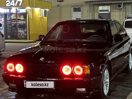 BMW 525 1990 года за 1 000 000 тг. в Алматы