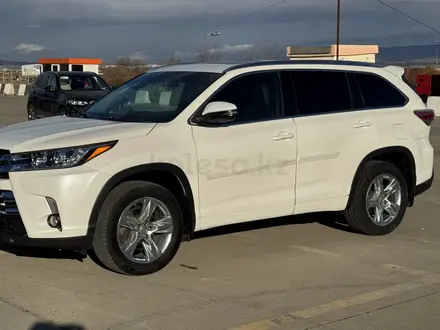 Toyota Highlander 2015 года за 9 000 000 тг. в Уральск – фото 7