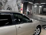 Toyota Camry 2005 годаүшін4 400 000 тг. в Астана – фото 2