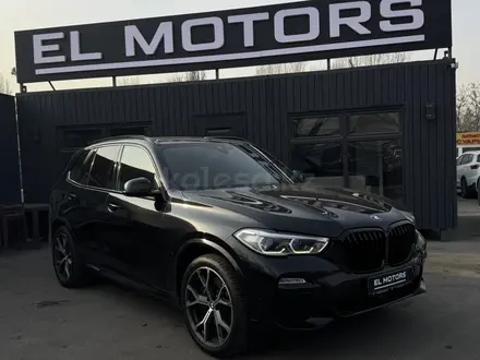 BMW X5 2019 года за 39 500 000 тг. в Алматы