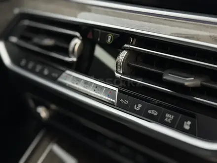 BMW X5 2019 года за 39 500 000 тг. в Алматы – фото 26