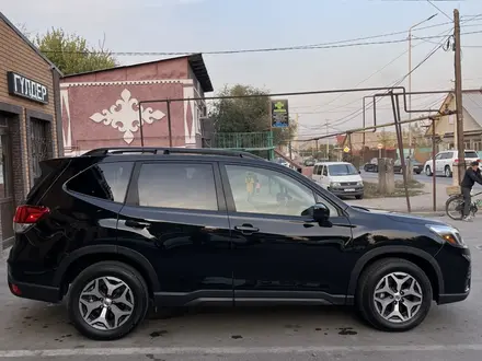 Subaru Forester 2021 года за 13 661 551 тг. в Алматы – фото 4