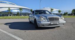 Mercedes-Benz E 320 1995 года за 3 400 000 тг. в Алматы – фото 2
