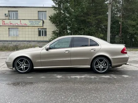 Mercedes-Benz E 320 2002 года за 4 700 000 тг. в Павлодар – фото 2