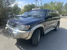Nissan Patrol, 2000
