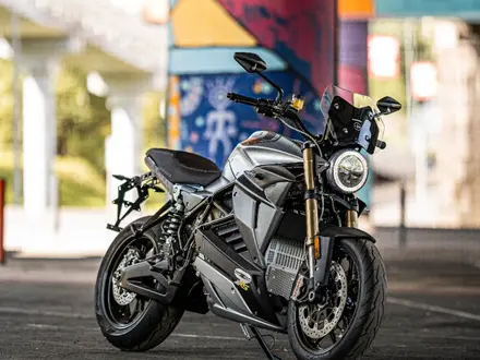 Energica  EsseEsse9+ RS Version 2023 года за 17 000 000 тг. в Алматы – фото 2