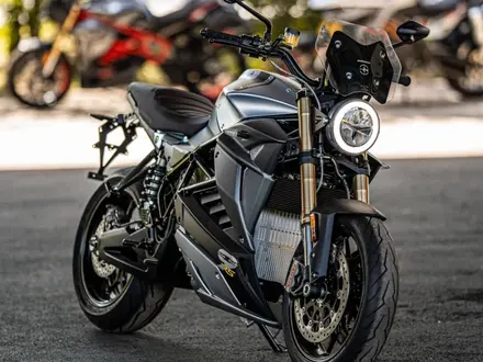 Energica  EsseEsse9+ RS Version 2023 года за 17 000 000 тг. в Алматы – фото 3