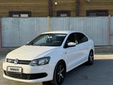 Volkswagen Polo 2013 годаfor6 000 000 тг. в Атырау – фото 2