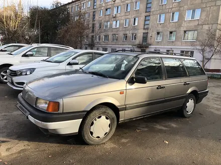 Volkswagen Passat 1992 года за 1 100 000 тг. в Костанай – фото 3