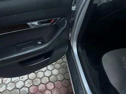 Audi A6 2004 года за 3 000 000 тг. в Алматы – фото 11