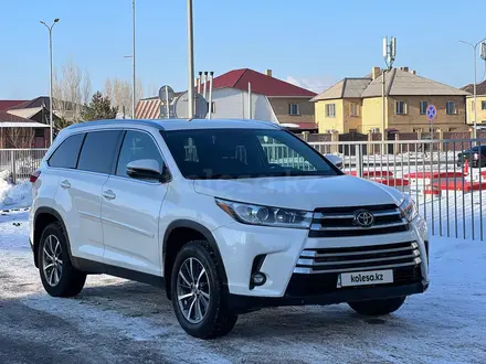 Toyota Highlander 2019 года за 19 000 000 тг. в Астана – фото 5