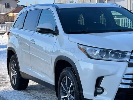 Toyota Highlander 2019 года за 19 000 000 тг. в Астана – фото 6