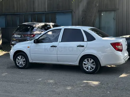 ВАЗ (Lada) Granta 2190 2013 года за 2 300 000 тг. в Семей – фото 3