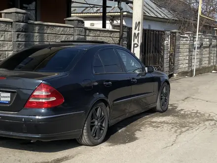 Mercedes-Benz E 320 2002 года за 4 000 000 тг. в Алматы – фото 5