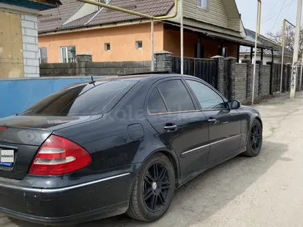 Mercedes-Benz E 320 2002 года за 4 000 000 тг. в Алматы – фото 7