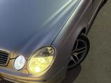 Mercedes-Benz E 320 2003 годаүшін5 600 000 тг. в Алматы – фото 5