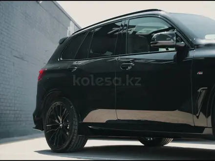 BMW X5 2021 года за 39 700 000 тг. в Костанай – фото 24