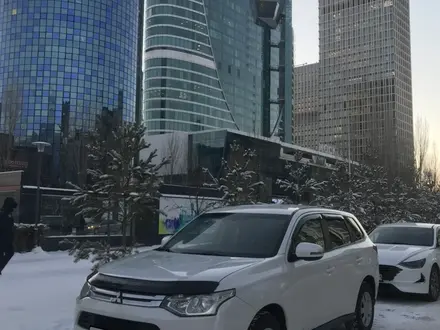 Mitsubishi Outlander 2014 года за 8 500 000 тг. в Караганда – фото 10