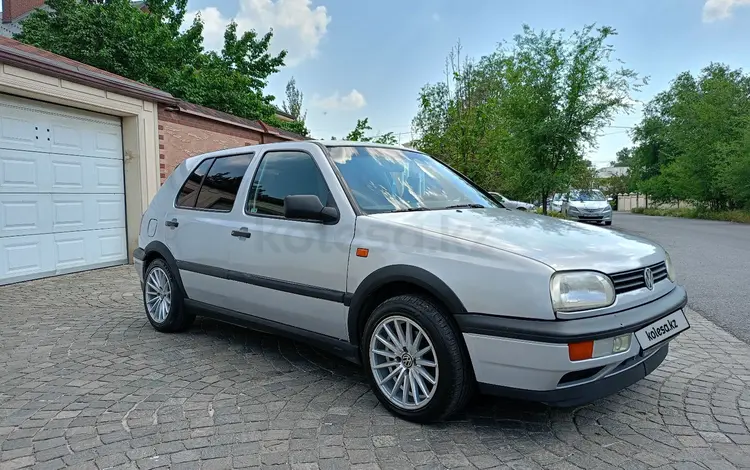 Volkswagen Golf 1993 годаүшін1 900 000 тг. в Шымкент