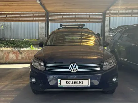 Volkswagen Tiguan 2015 годаүшін8 800 000 тг. в Алматы – фото 4