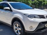 Toyota RAV4 2015 года за 9 700 000 тг. в Актау – фото 5