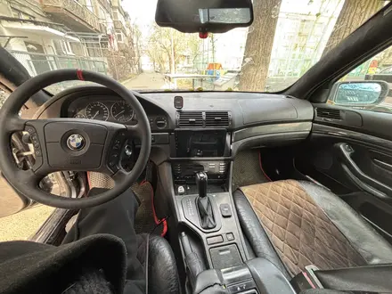 BMW 528 1998 года за 2 700 000 тг. в Алматы – фото 14