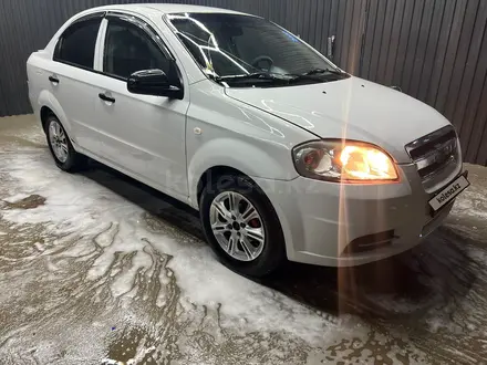 Chevrolet Aveo 2011 года за 2 130 000 тг. в Алматы – фото 2