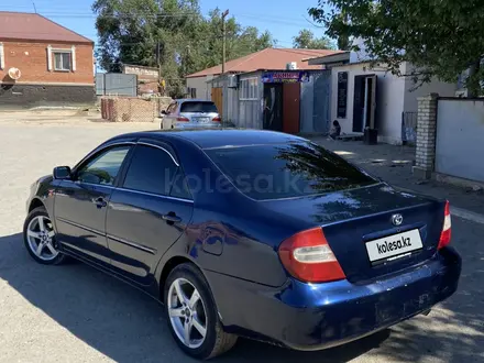 Toyota Camry 2004 года за 3 700 000 тг. в Атырау – фото 5