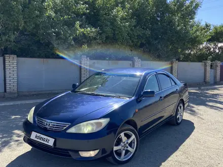 Toyota Camry 2004 года за 3 700 000 тг. в Атырау – фото 6