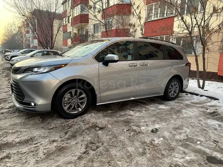 Toyota Sienna 2021 года за 29 500 000 тг. в Алматы – фото 12