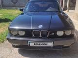 BMW 520 1993 года за 2 700 000 тг. в Шымкент – фото 2