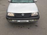 Volkswagen Vento 1993 года за 1 900 000 тг. в Тараз – фото 2