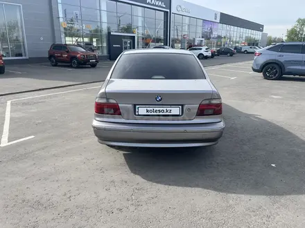 BMW 523 1999 года за 3 450 000 тг. в Павлодар – фото 4