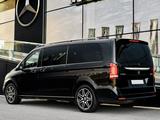 Mercedes-Benz V 300 2024 года за 55 500 000 тг. в Астана – фото 3