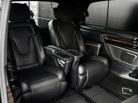 Mercedes-Benz V 300 2024 года за 57 500 000 тг. в Астана – фото 8
