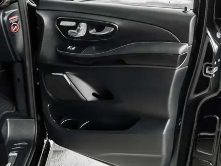 Mercedes-Benz V 300 2024 года за 57 500 000 тг. в Астана – фото 38